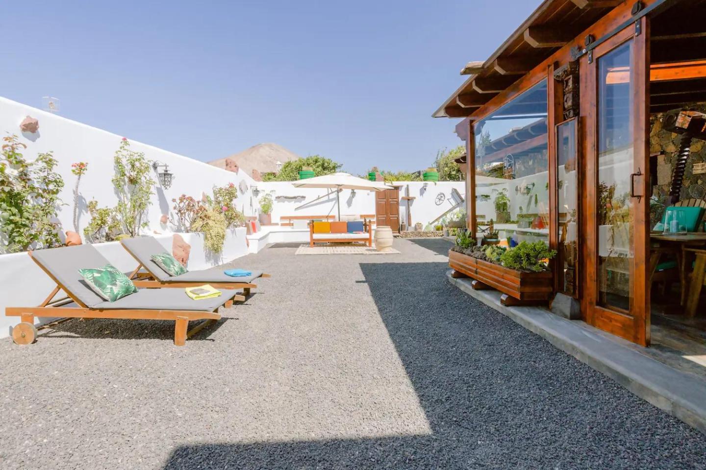 Casa Emblematica Garaday Lanzarote Guest House ตินาโค ภายนอก รูปภาพ