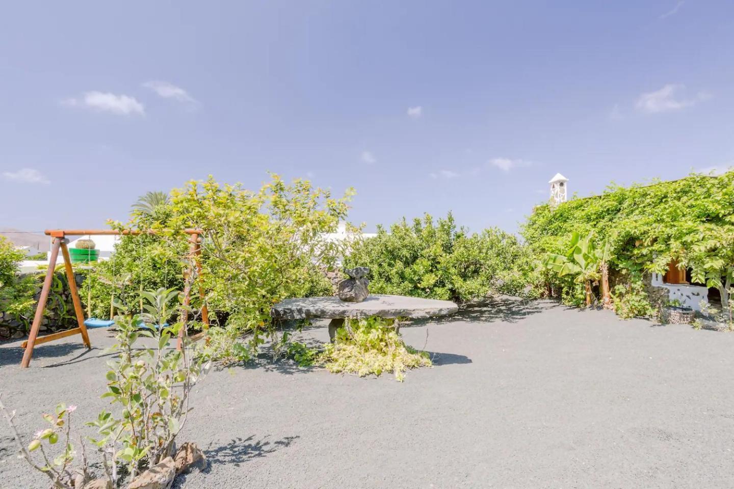 Casa Emblematica Garaday Lanzarote Guest House ตินาโค ภายนอก รูปภาพ