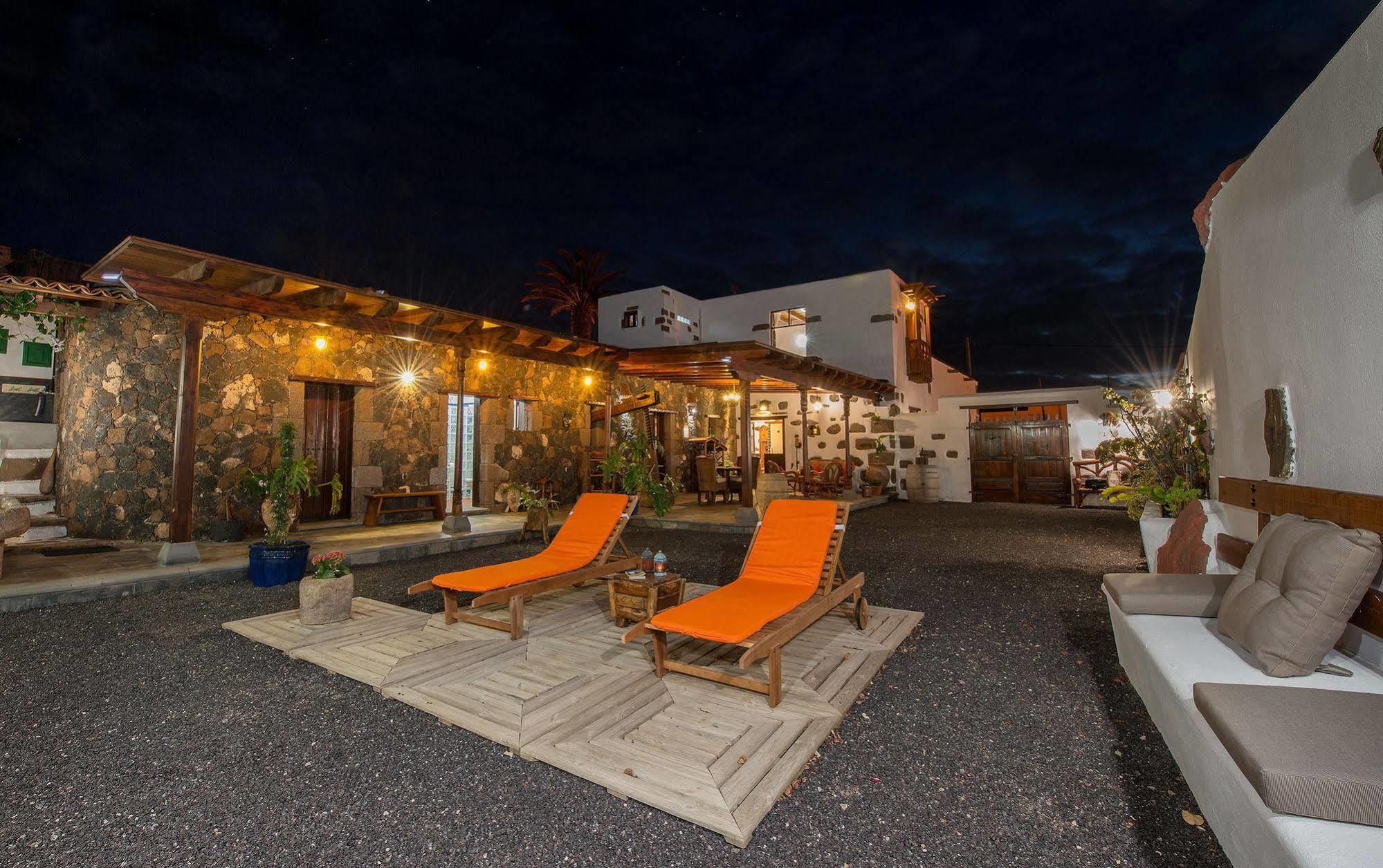Casa Emblematica Garaday Lanzarote Guest House ตินาโค ภายนอก รูปภาพ