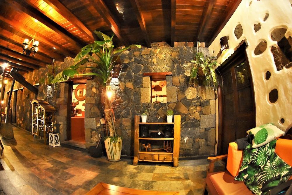 Casa Emblematica Garaday Lanzarote Guest House ตินาโค ภายนอก รูปภาพ